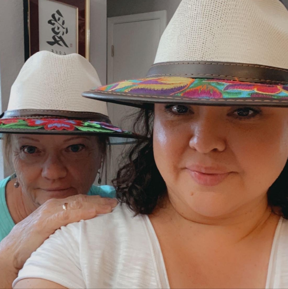 Meet your Posher, Iva